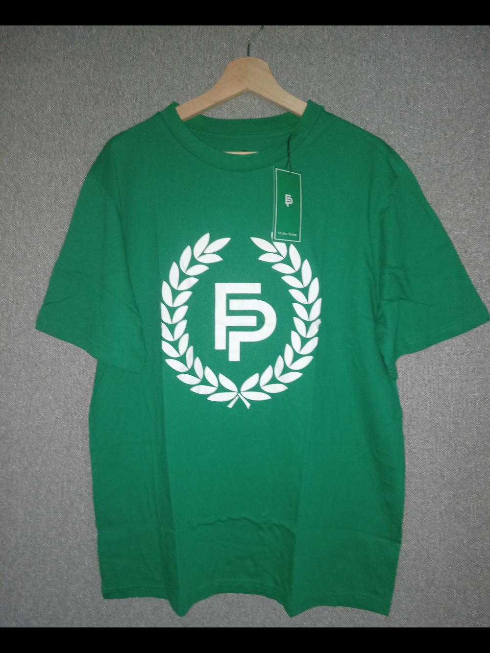 Men's Kelly Green Flint Park Short Sleeve Tee